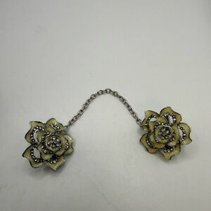 Vintage Cream Rose Sweater Clip Brooch Chain